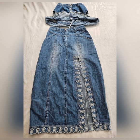Free People Denim Embroidered Maxi Skirt and Cropped Top Set size 6 - Picture 3 of 9